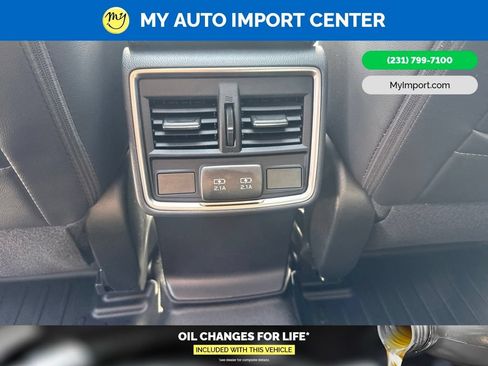 Used 2023 Subaru Forester Limited AWD/4WD image 26