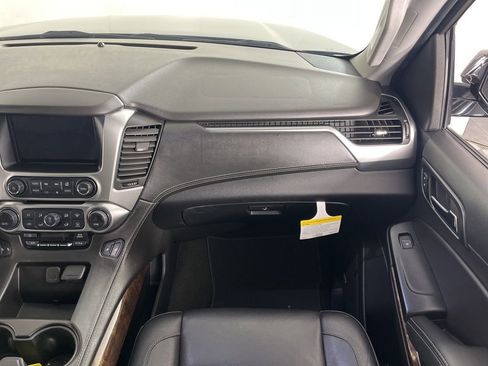 Used 2018 Chevrolet Tahoe LT image 18