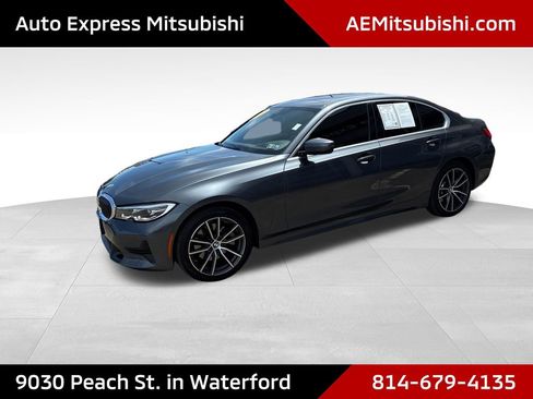 Used 2022 BMW 330i xDrive Sedan w/ Premium Package AWD/4WD image 3