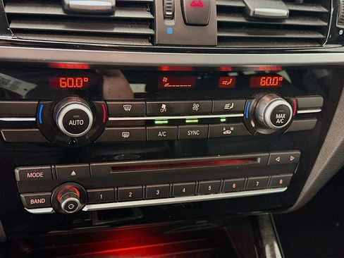 Used 2017 BMW X3 xDrive28i image 23