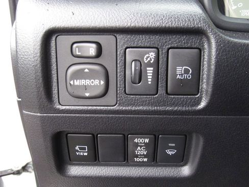 Used 2023 Toyota 4Runner Limited AWD/4WD image 34