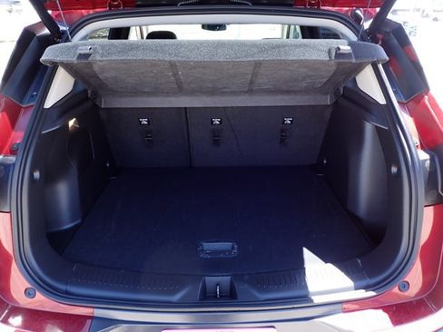Used 2023 Buick Encore GX Essence w/ Experience Buick Package FWD image 8