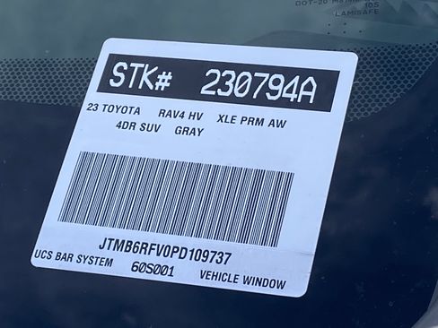 Used 2023 Toyota RAV4 XLE Premium AWD/4WD image 32