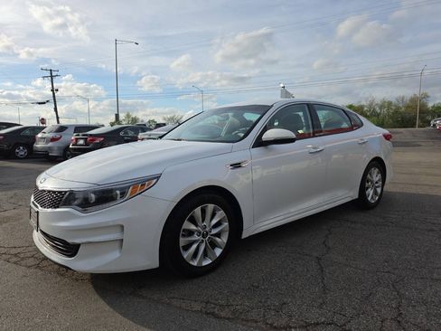 Used 2016 Kia Optima EX FWD image 2
