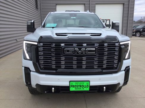 New 2026 GMC Sierra 3500 Denali Ultimate image 3