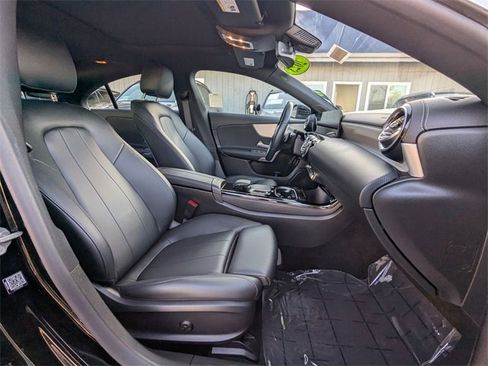 Used 2023 Mercedes-Benz CLA 250 image 30