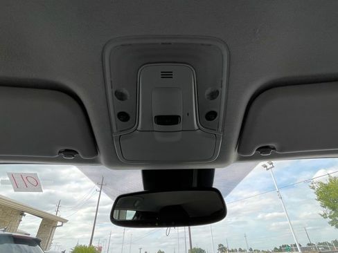Used 2017 Toyota Prius Four FWD image 26