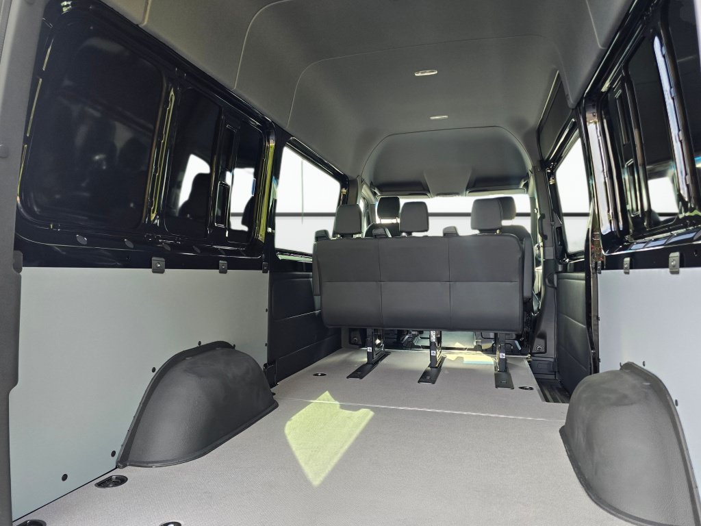 New 2026 Mercedes-Benz Sprinter 2500 image 21