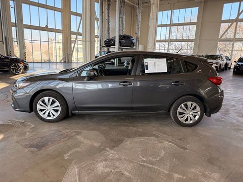 Used 2019 Subaru Impreza 2.0i image 6