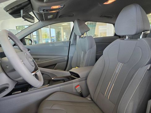 New 2026 Hyundai Elantra Sport FWD image 17