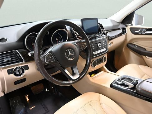 Used 2017 Mercedes-Benz GLE 350 4MATIC w/ Premium 1 Package image 10