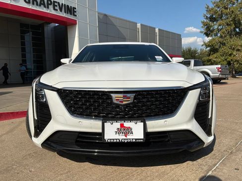 Used 2026 Cadillac CT5 Premium Luxury AWD/4WD image 3