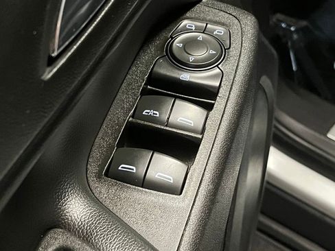 Used 2021 Chevrolet Equinox Premier image 15