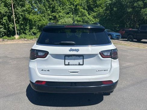 Certified 2022 Jeep Compass Limited w/ Elite Group AWD/4WD image 5