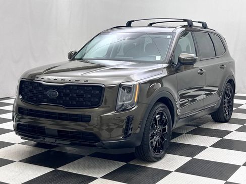 Used 2021 Kia Telluride EX w/ EX Premium Package AWD/4WD image 4