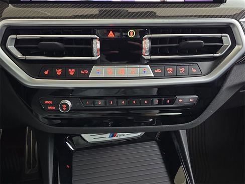 Used 2023 BMW X3 M40i w/ Premium Package image 26