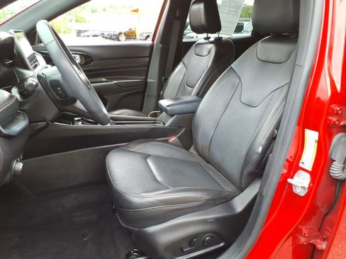 Certified 2023 Jeep Compass Limited AWD/4WD image 8