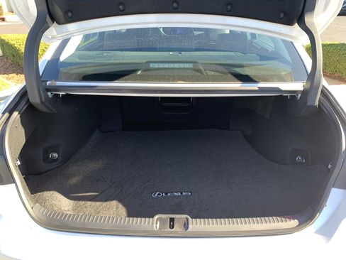 Certified 2025 Lexus ES 350 w/ Premium Package image 34