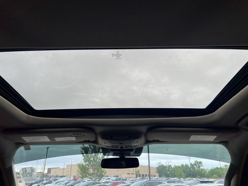 Used 2020 Ford Expedition Platinum RWD image 25