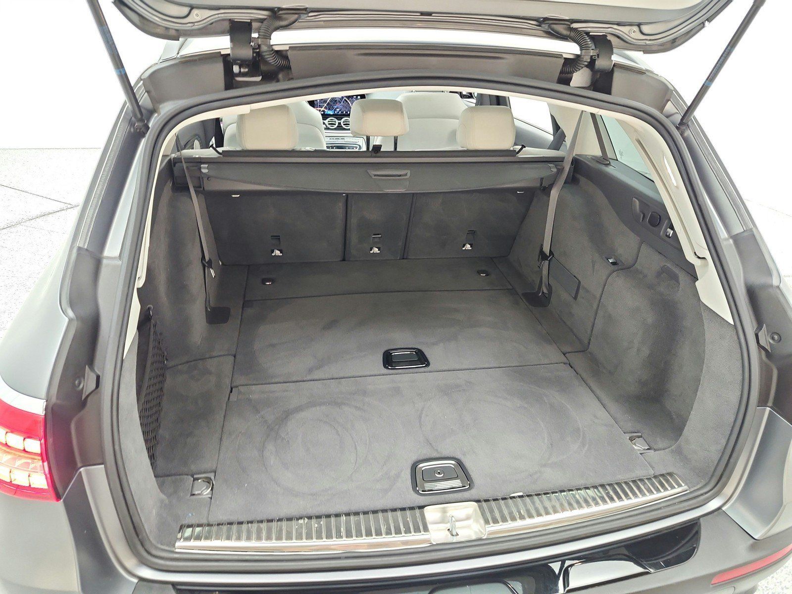 Certified 2023 Mercedes-Benz E 450 4MATIC All-Terrain Wagon image 22