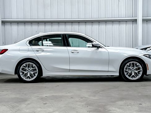 Used 2026 BMW 330i Sedan w/ Convenience Package RWD image 8