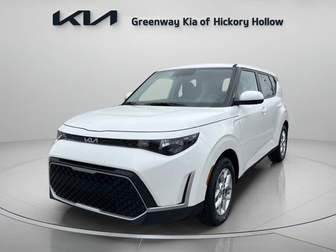 New 2025 Kia Soul LX image 3