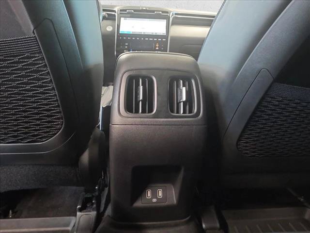 Used 2023 Hyundai Santa Cruz Limited w/ Launch Package AWD/4WD image 18