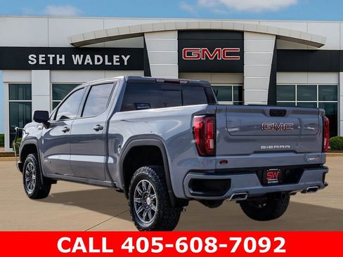 Used 2024 GMC Sierra 1500 AT4 w/ AT4 Preferred Package image 5