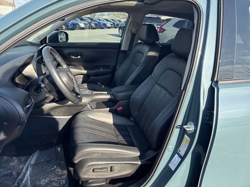 Used 2023 Honda HR-V EX-L image 18