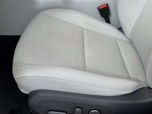 Used 2024 Hyundai Kona SEL image 19