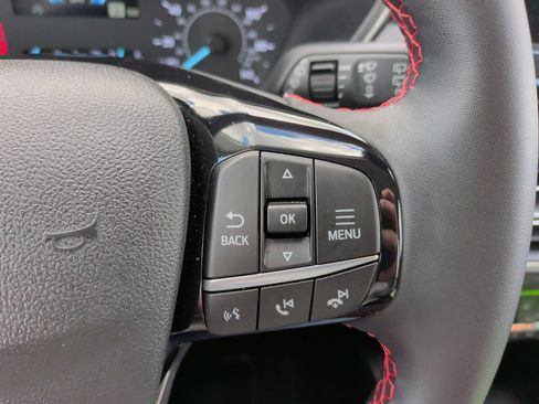 Certified 2022 Ford Escape SEL w/ SEL Stealth AWD Package image 25