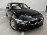 Used 2018 BMW 320i xDrive Sedan w/ Convenience Package image 2