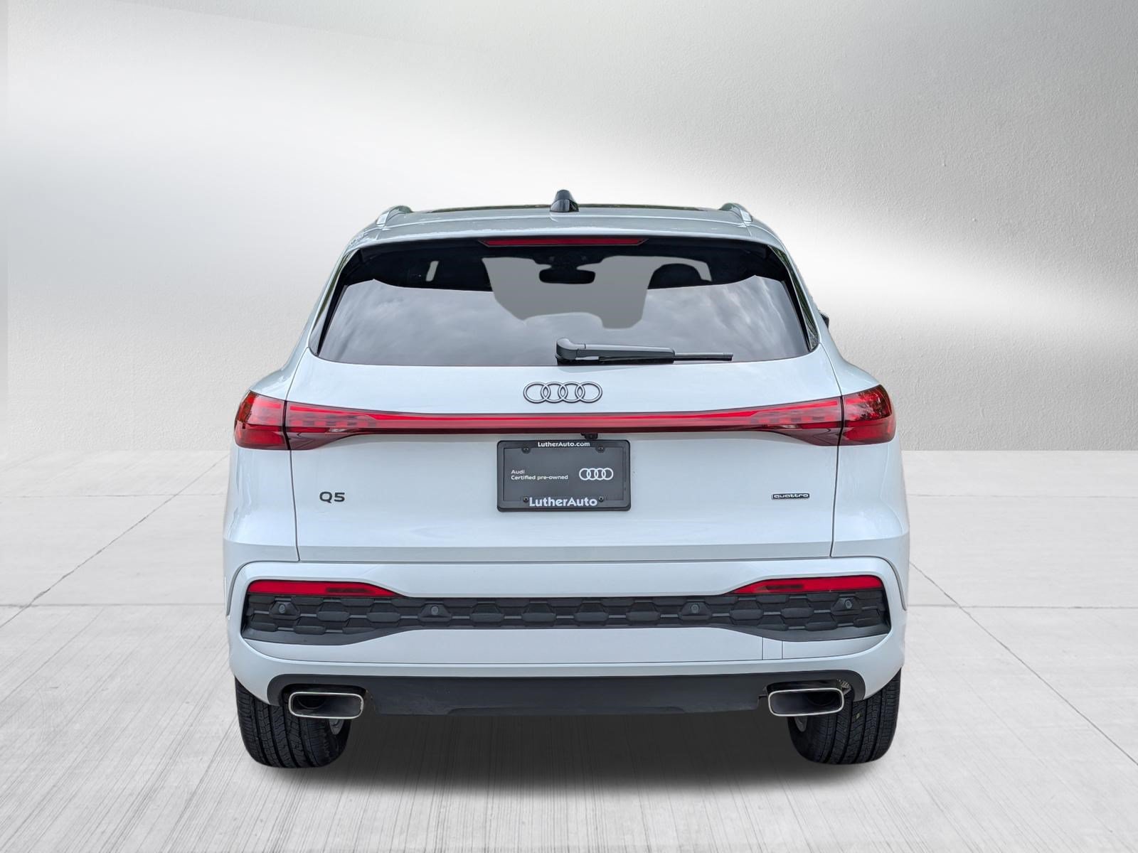 Used 2025 Audi Q5 Premium Plus w/ Premium Plus AWD/4WD image 6