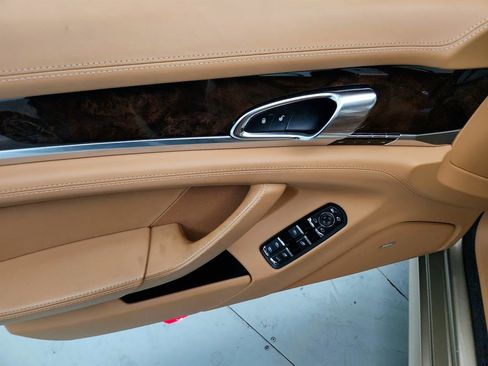Used 2016 Porsche Panamera Edition w/ Premium Package Plus image 23