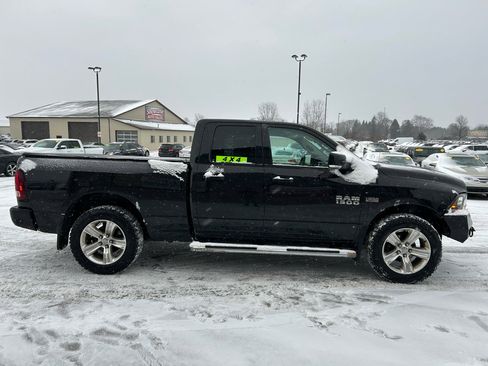 Used 2018 RAM 1500 Sport w/ Convenience Group image 4