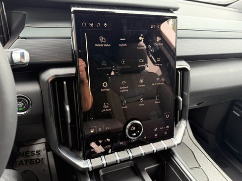 New 2026 GMC Acadia AT4 image 32