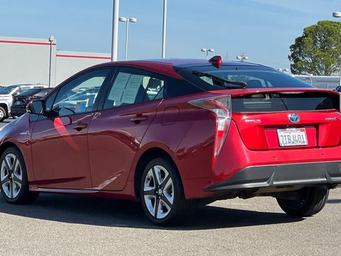Used 2017 Toyota Prius Three FWD image 7