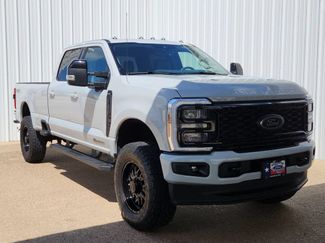 Used 2026 Ford F350 Lariat w/ Black Appearance Package AWD/4WD video 1