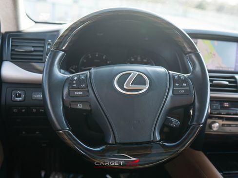 Used 2014 Lexus LS 460 L RWD image 22
