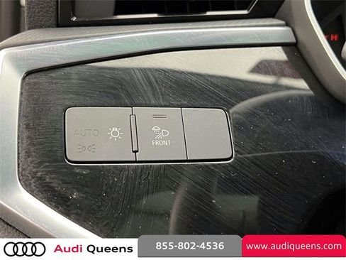 Used 2023 Audi Q3 2.0T Premium w/ Convenience Package image 23