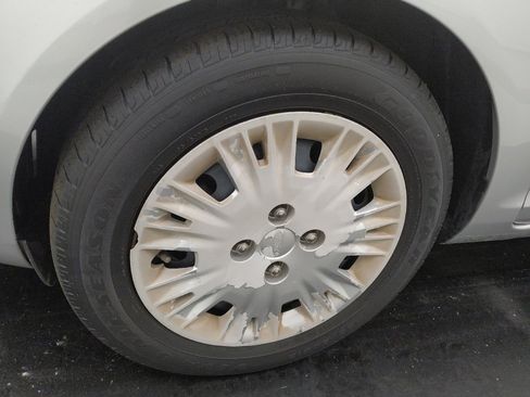 Used 2016 Ford Fiesta S FWD image 31
