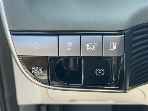New 2026 Hyundai Ioniq 5 Limited RWD image 18