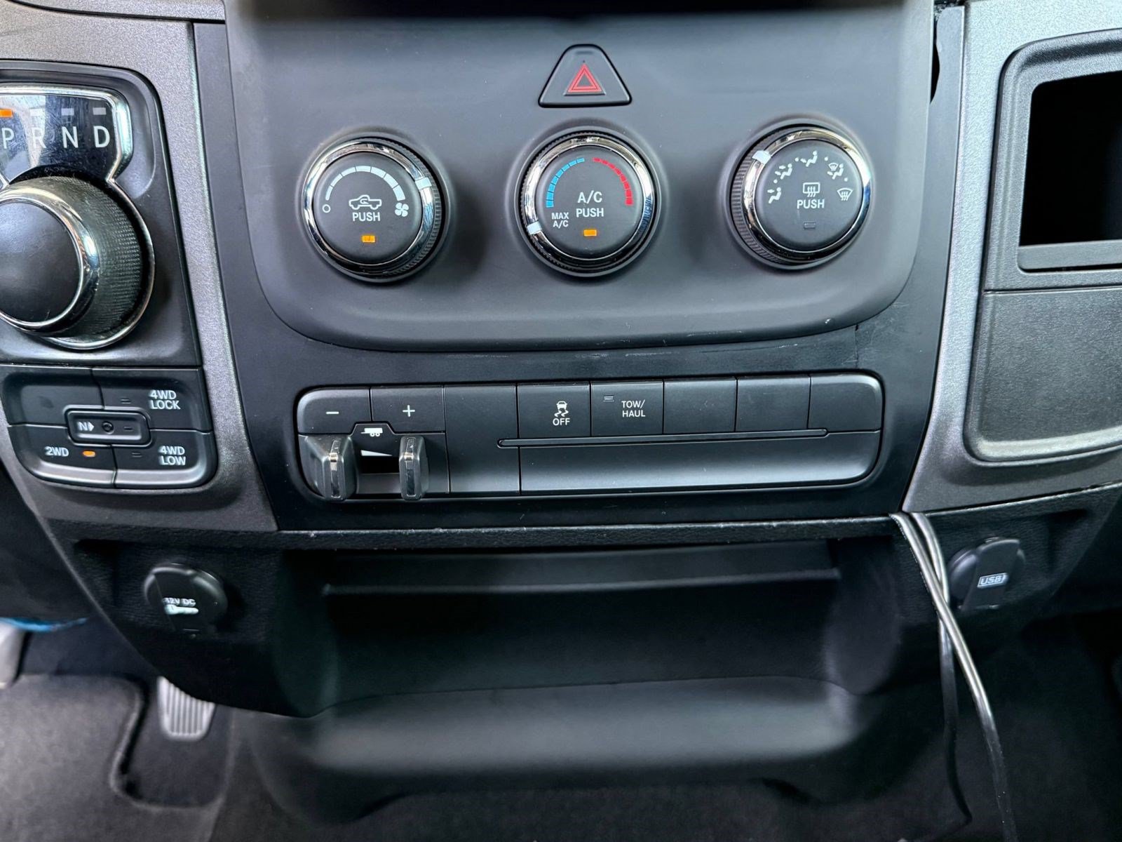 Used 2020 RAM 1500 Tradesman w/ Tradesman SXT Package AWD/4WD image 22