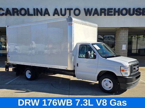 Used 2024 Ford E-350 and Econoline 350 Super Duty w/ Power Windows & Locks Group image 2