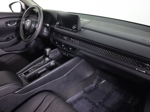Used 2025 Honda Accord LX image 24