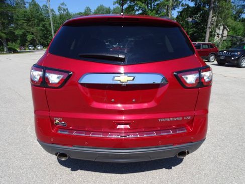 Used 2014 Chevrolet Traverse AWD LTZ image 8