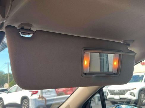 Used 2019 Honda Odyssey EX image 26
