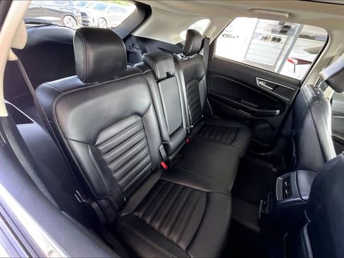 Used 2021 Ford Edge SEL w/ Convenience Package AWD/4WD image 38