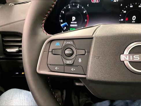New 2026 Nissan Sentra SR w/ SR Premium Package FWD image 21