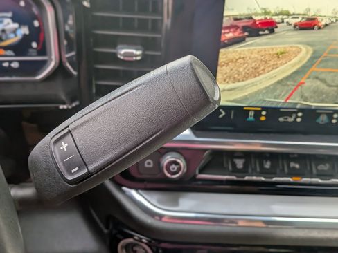 Certified 2024 Chevrolet Silverado 2500 High Country w/ High Country Premium Package image 31